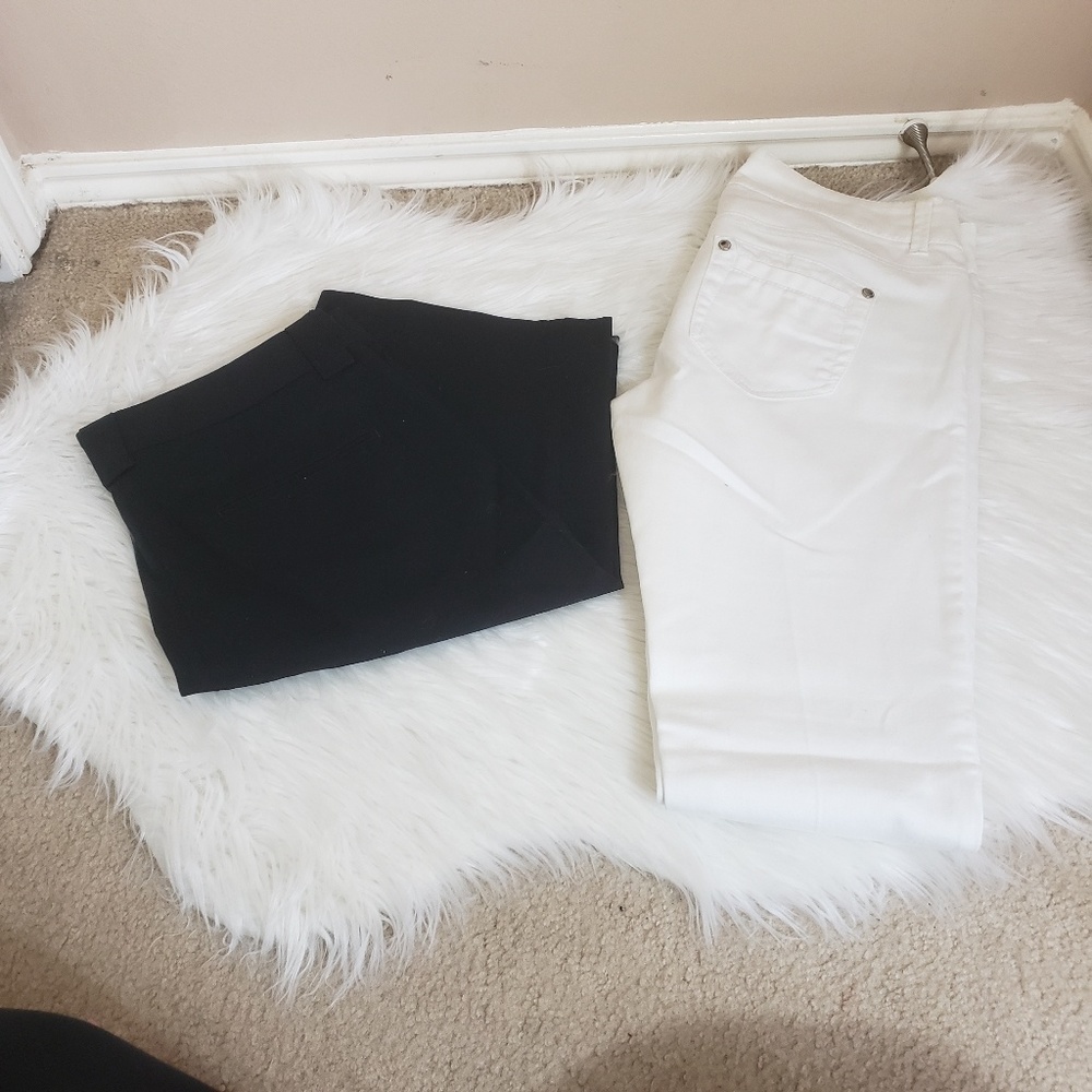 📣BUNDLE📣 Arden b white Jean's & Express shorts 6